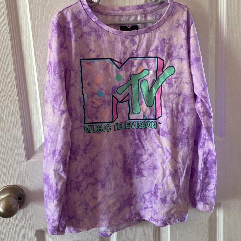Long sleeve shirt